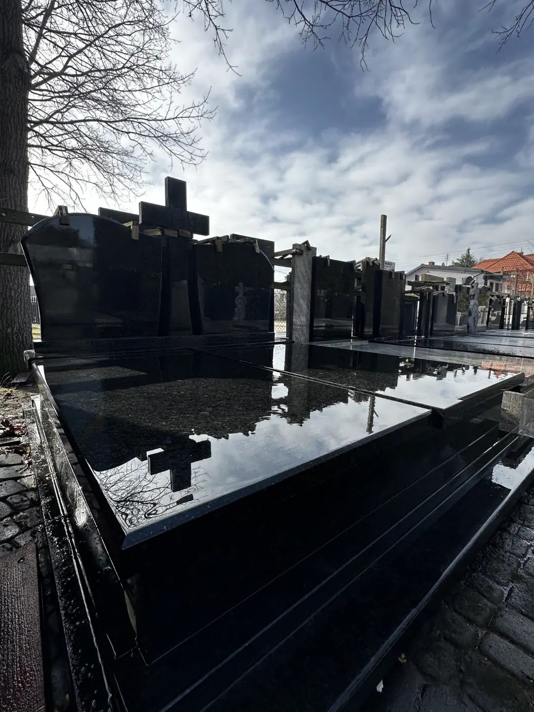 Nagrobki podwójne