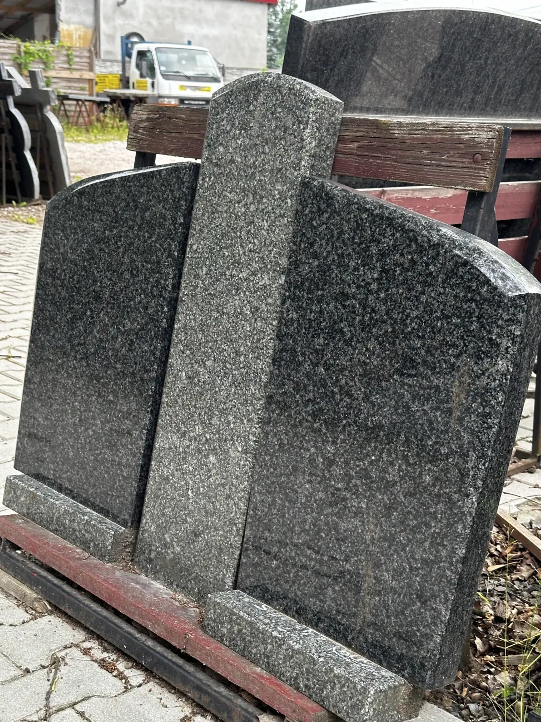 Ścianki nagrobkowe