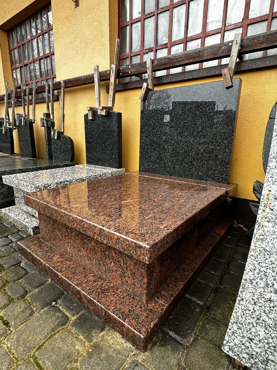 Nagrobki urnowe